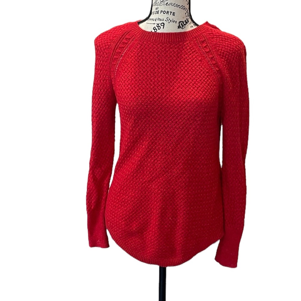 🎉SALE🎉 4 FOR $15! Bright red woven sweater from Chicos size small